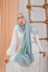 Breezy Linen Scarf