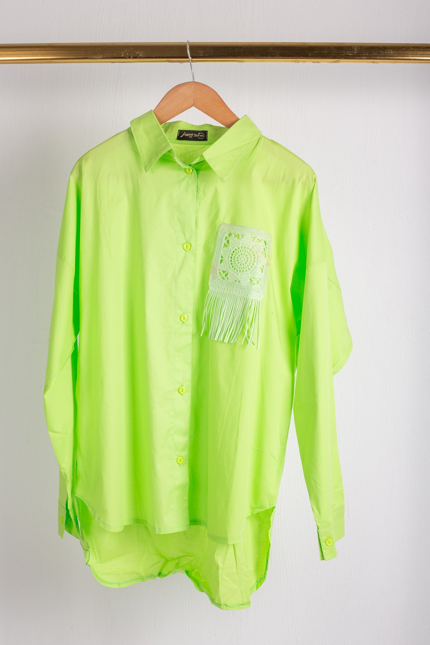 Modella  Shirt