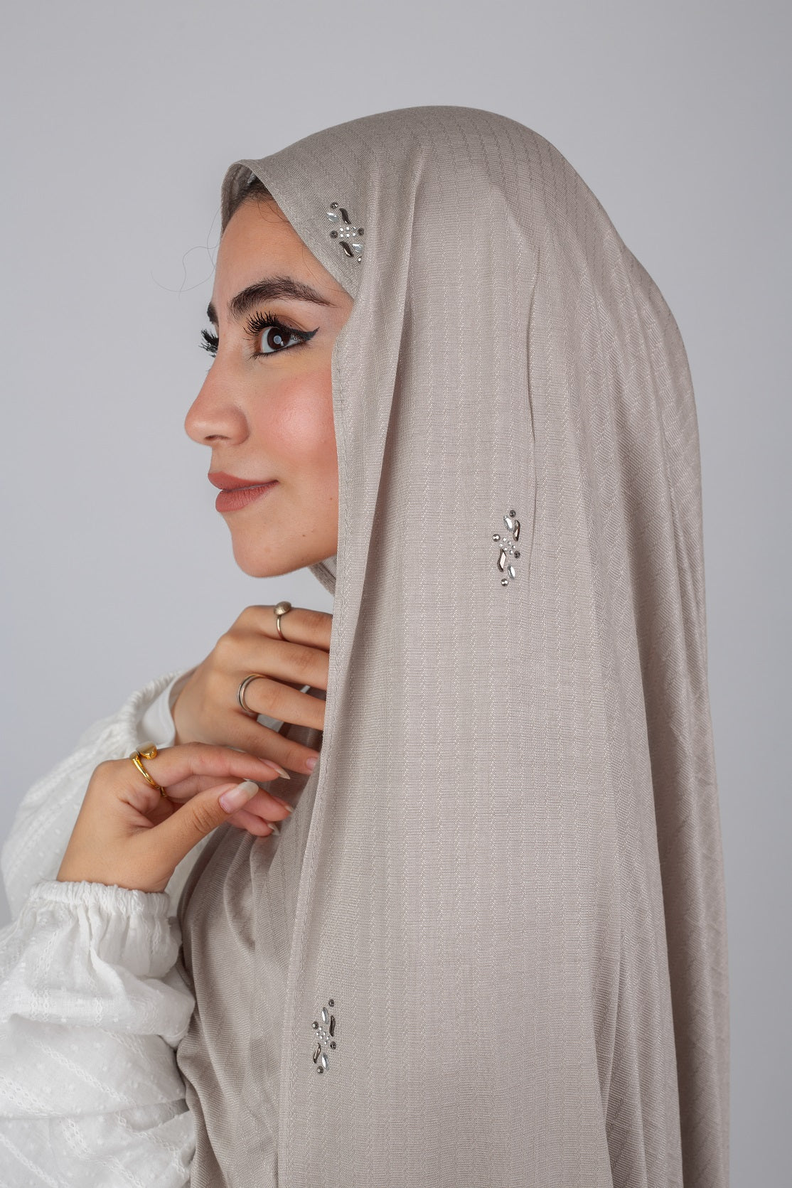 Glittering Strass Kuwaiti Scarf