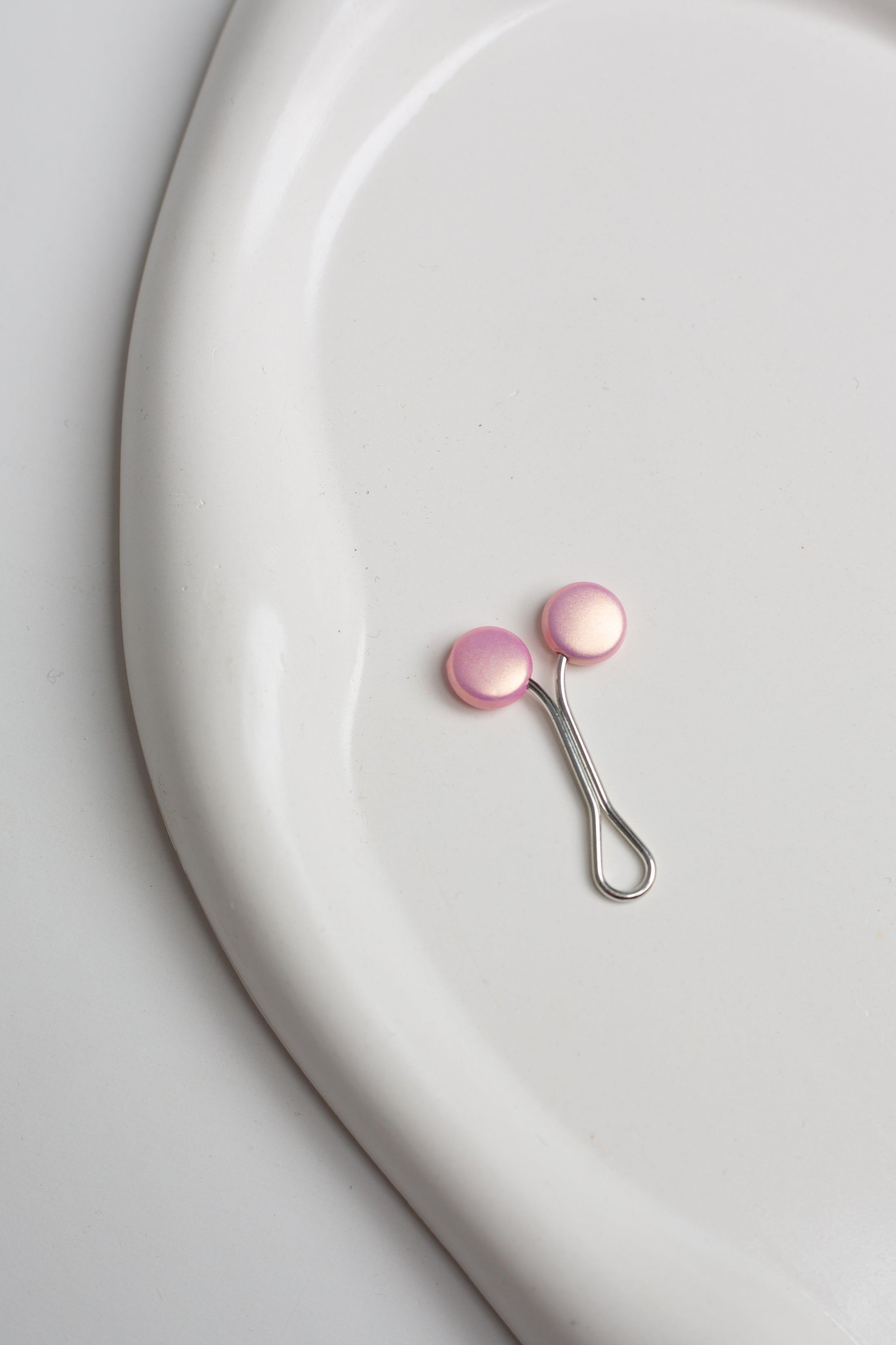 Moon Clips Pin