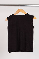 Sleeveless Plain ribbed top