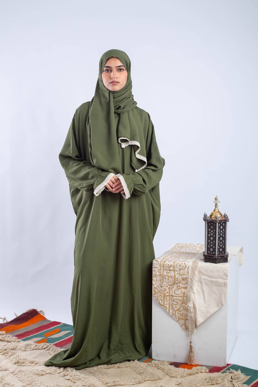 Relaxed Isdal – Plain OLIVE viscose Isdal with lace details, anti-shrink, fits up to 95 kg