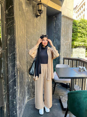 Modest Glow Set by Jessy – Two-piece linen suit, modest fit, one size fits up to 90 kg in color beige