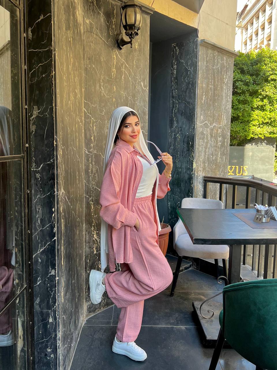 Modest Glow Set by Jessy – Two-piece linen suit, modest fit, one size fits up to 90 kg in color pink