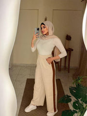 Liny Pants by Jessy – Lightweight, relaxed-fit pants, one size fits up to 80 kg in beige