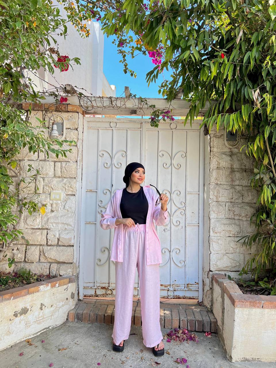 Tone Set by Jessy – Crinkled linen suit, available in baby pink , one-size fits up to 90 kg