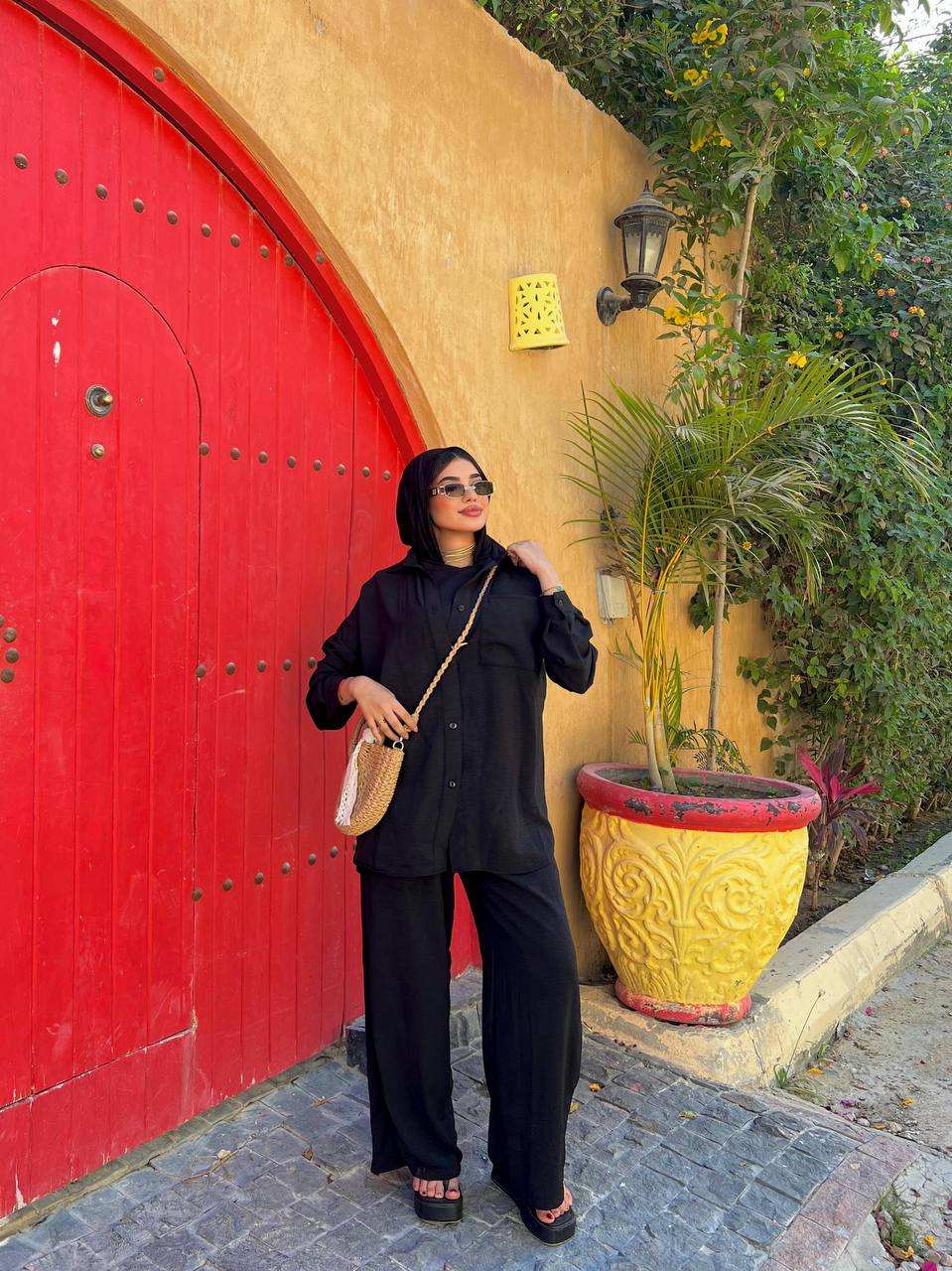 Sunny Pants by Jessy – Classic CY fabric trousers, in color black