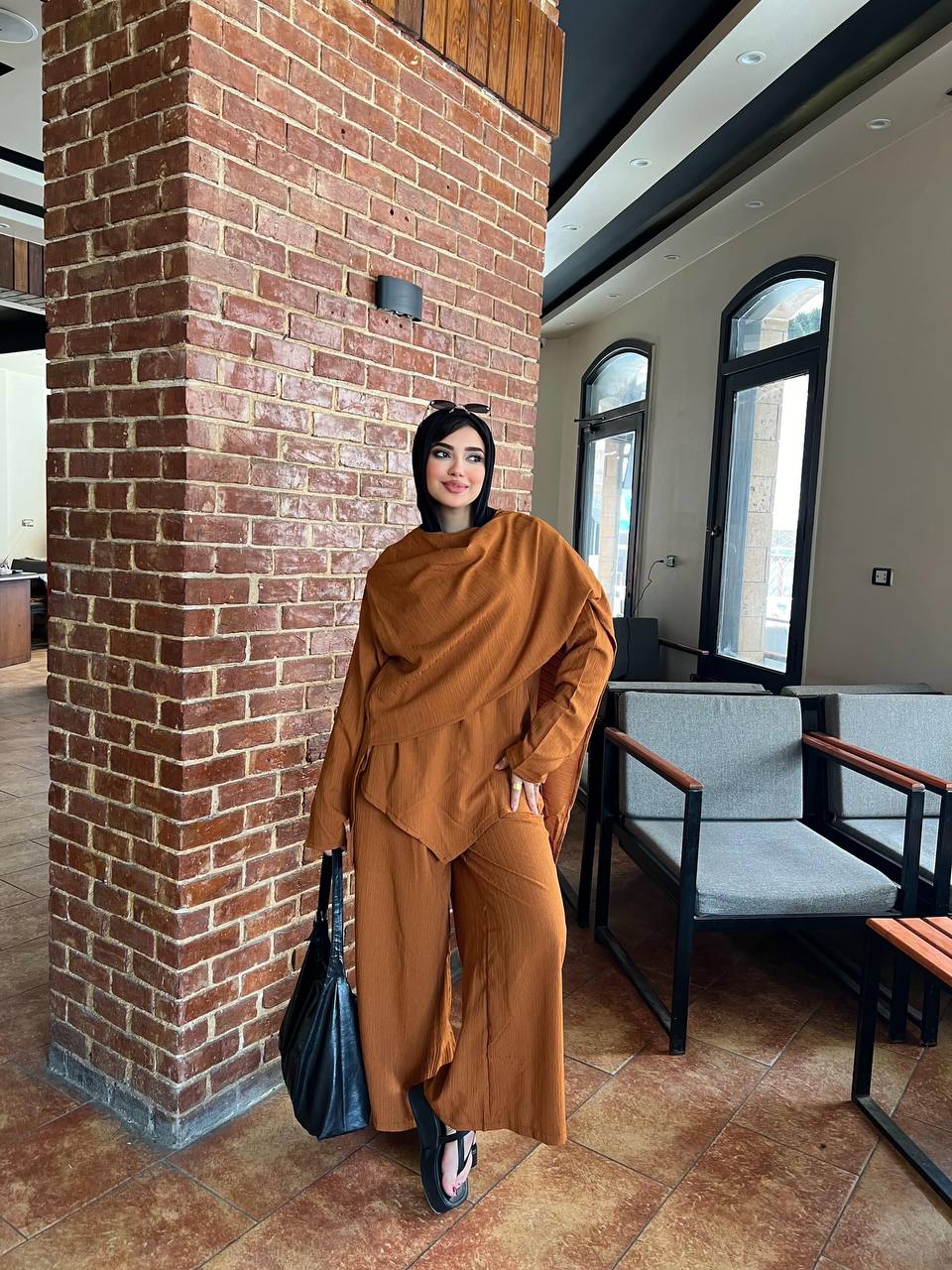 Glow Set by Jessy – Elegant two-piece outfit, one size fits up to 85 kg in camel